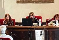 Un momento dell'intervento di Stefania Mazzone
