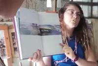 Grazia Nicotra illustra la storia marinara del borgo di Aci Trezza